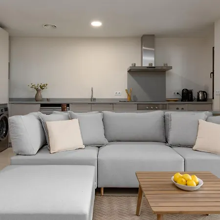 דירה Residencial Hoyo 19 *