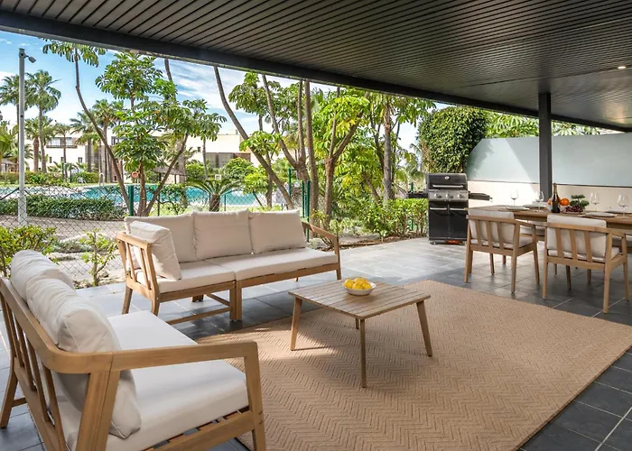 Residencial Hoyo 19 * 埃斯特波纳