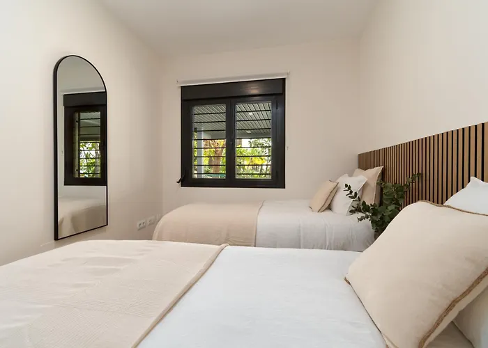 Residencial Hoyo 19 埃斯特波纳